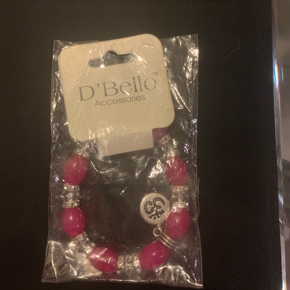 Bracelets - Picture 1 of 1